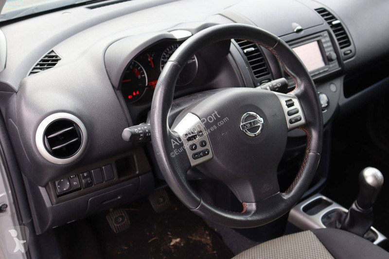 Nyttofordon Nissan