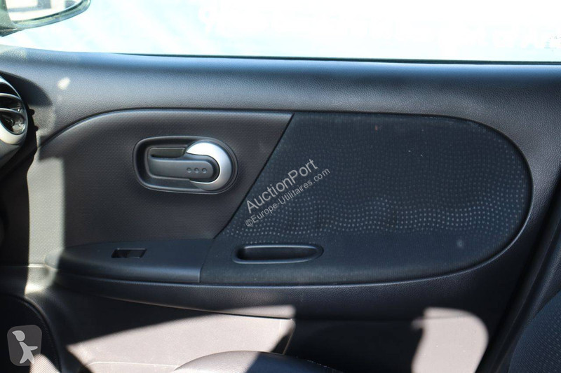 Veicolo commerciale Nissan