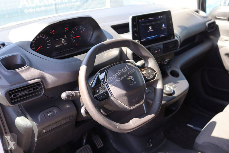 Véhicule utilitaire Peugeot
