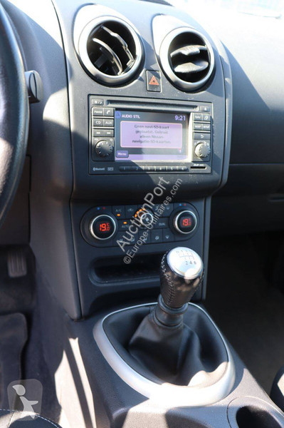 Samochód dostawczy Nissan acenta + navi QASHQAI