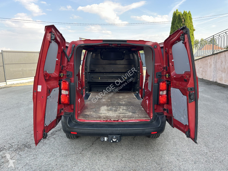 Véhicule utilitaire Toyota Proace Médium 2.0...