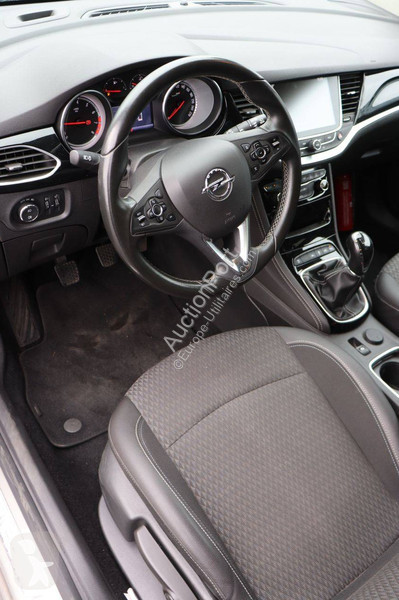 Véhicule utilitaire Opel