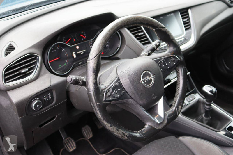 Véhicule utilitaire Opel