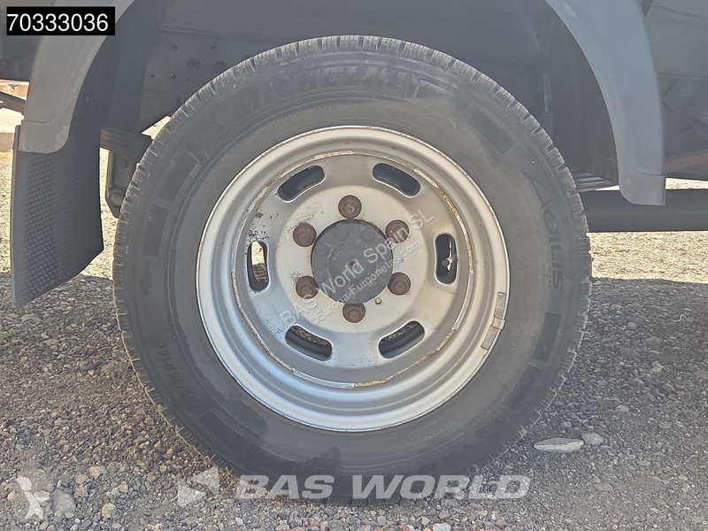 Véhicule utilitaire Iveco 35C18 3.0L Automático...