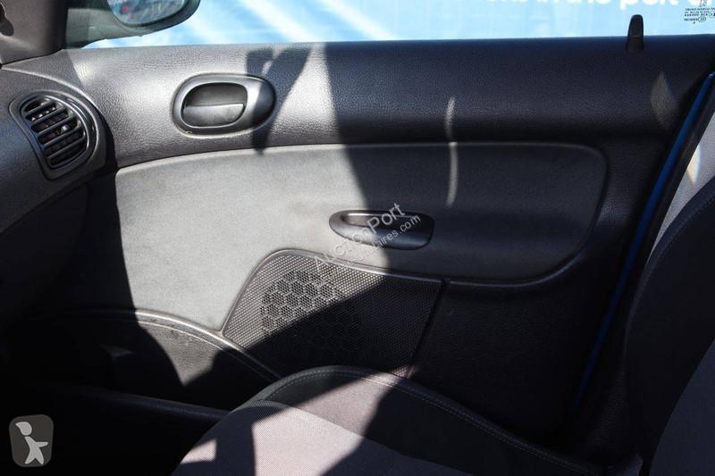 Véhicule utilitaire Peugeot