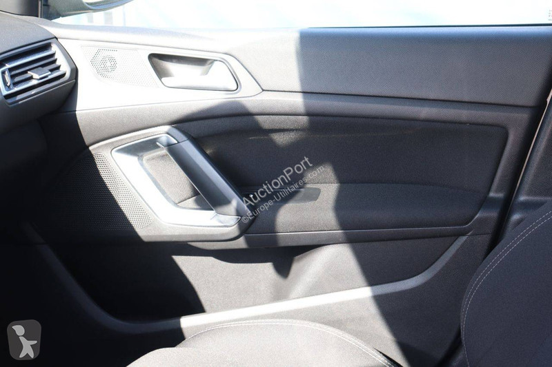 Véhicule utilitaire Peugeot