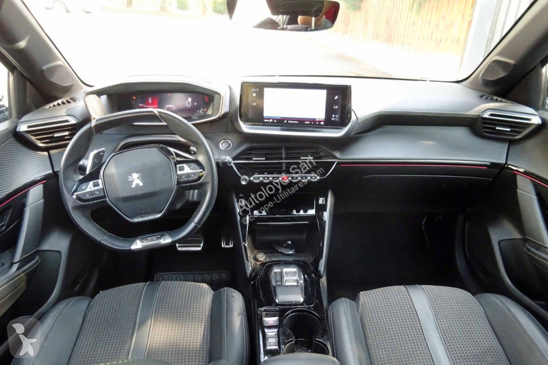 Véhicule utilitaire Peugeot 1,2 PURETECH 130 BVA