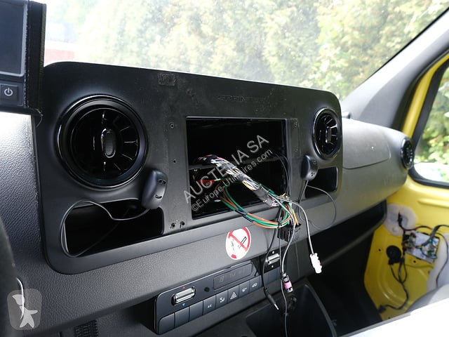 Véhicule utilitaire Mercedes