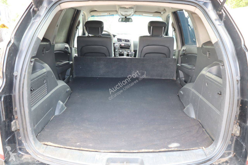 Véhicule utilitaire Ssangyong M200 2WD AUT. HR