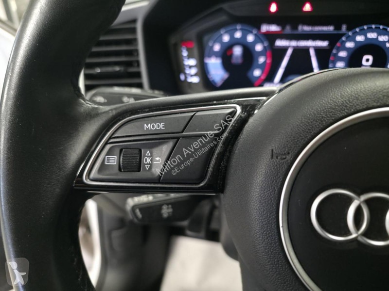 Véhicule utilitaire Audi Allstreet 1.0 30 TFSI...