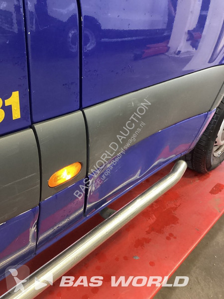 Лекотоварен автомобил Mercedes 315 CDI