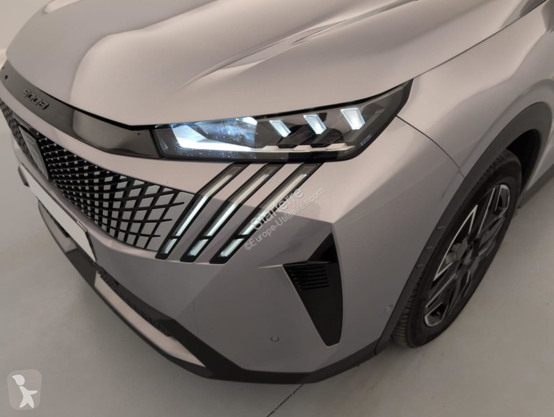Véhicule utilitaire Peugeot