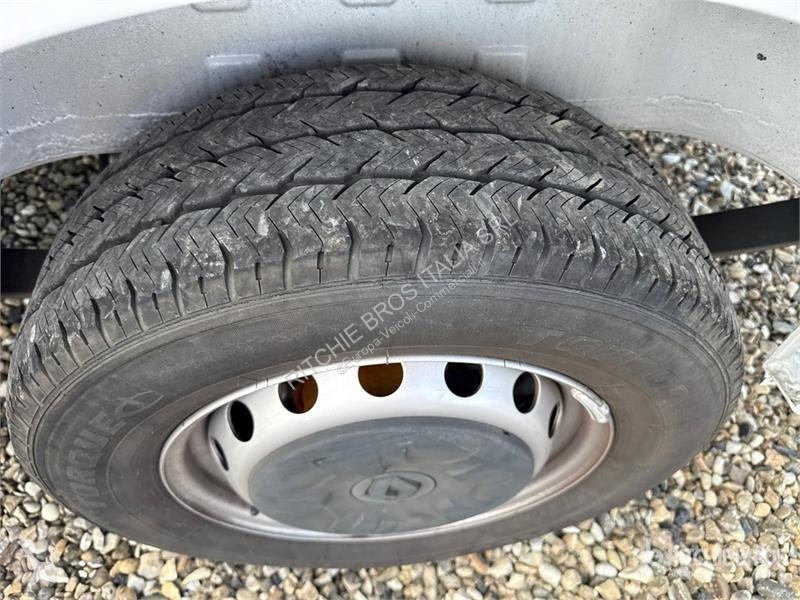 Furgoneta Renault 2.3DCI