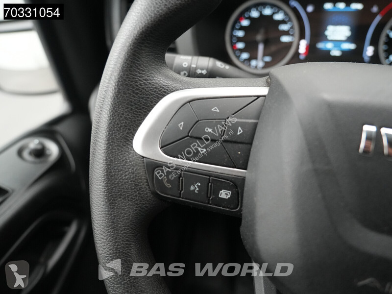 Лекотоварен автомобил Iveco 35C18 3.0L Automaat...