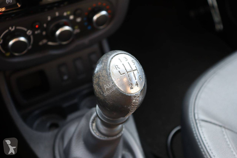 Furgoneta Dacia