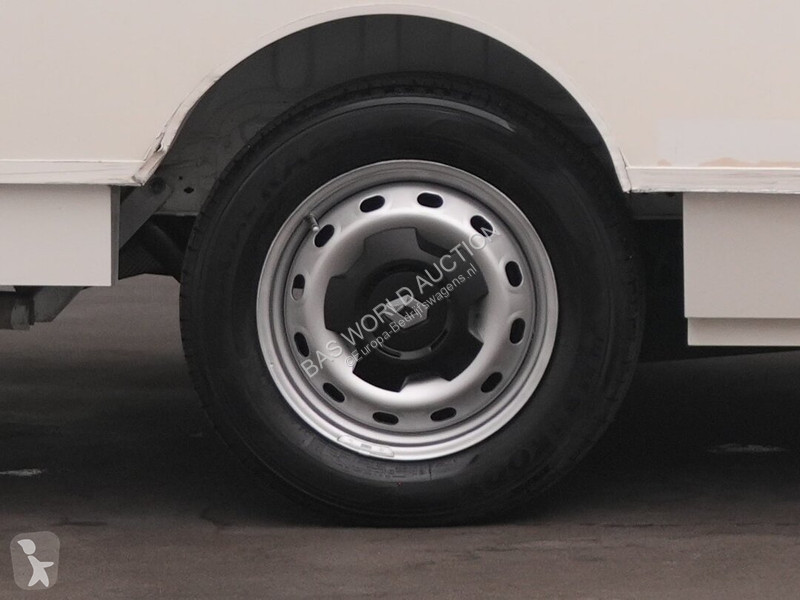 Furgoneta Renault 125PK