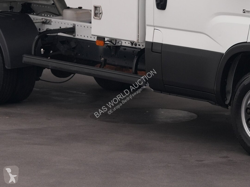 Furgoneta Iveco 35C16