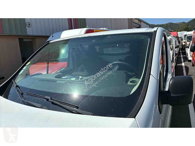 Лекотоварен автомобил Renault TRAFIC