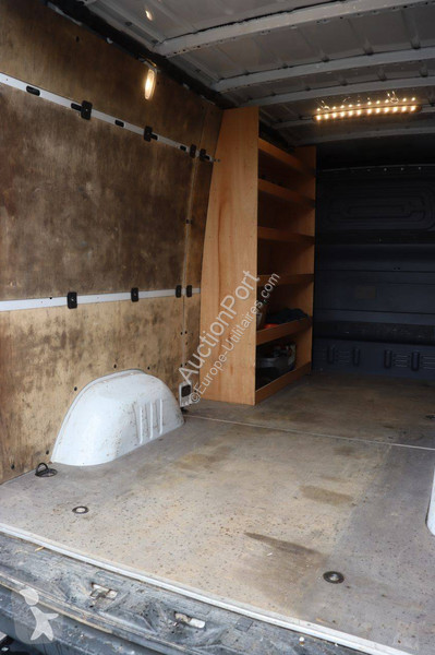 Mercedes 316 CDI van