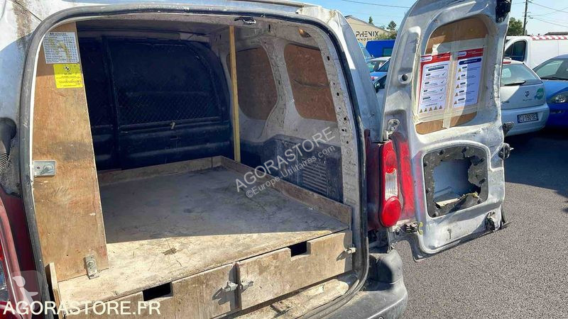 Veículo utilitário Citroën BERLINGO