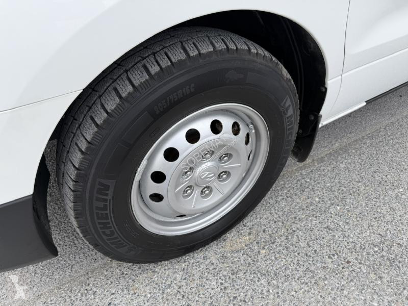 Veículo utilitário Hyundai H-1