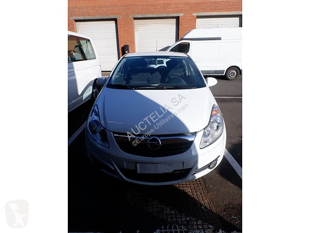 Veículo utilitário Opel