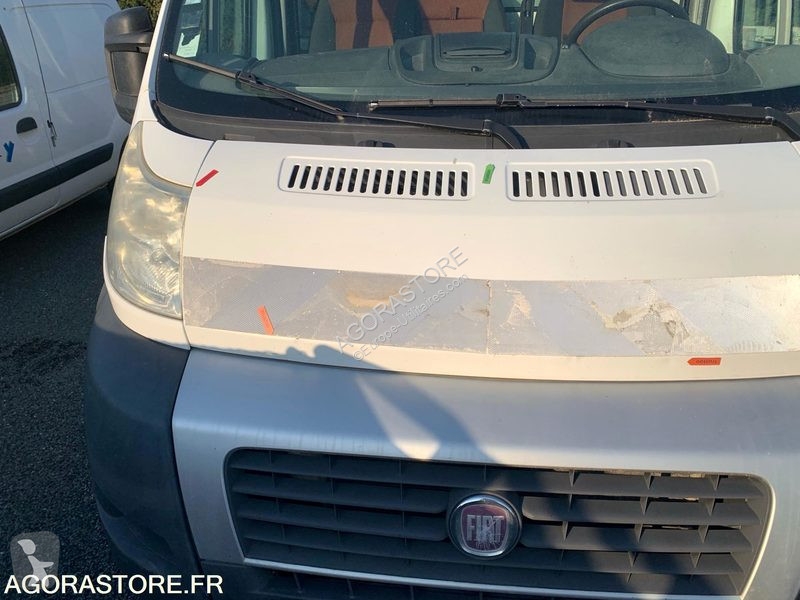 Véhicule utilitaire Fiat DUCATO