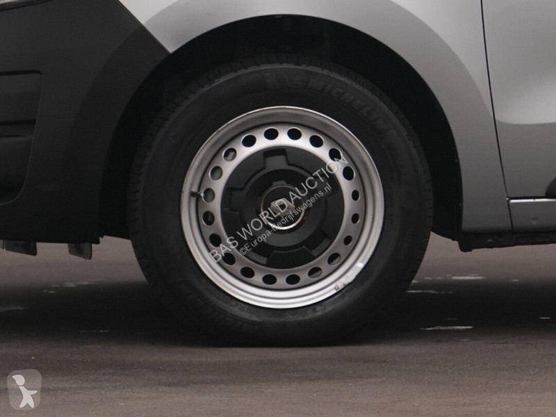 Veicolo commerciale Renault 102pk