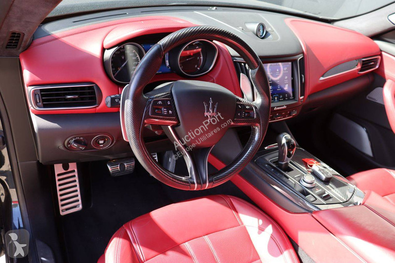 Nyttofordon Maserati SUV