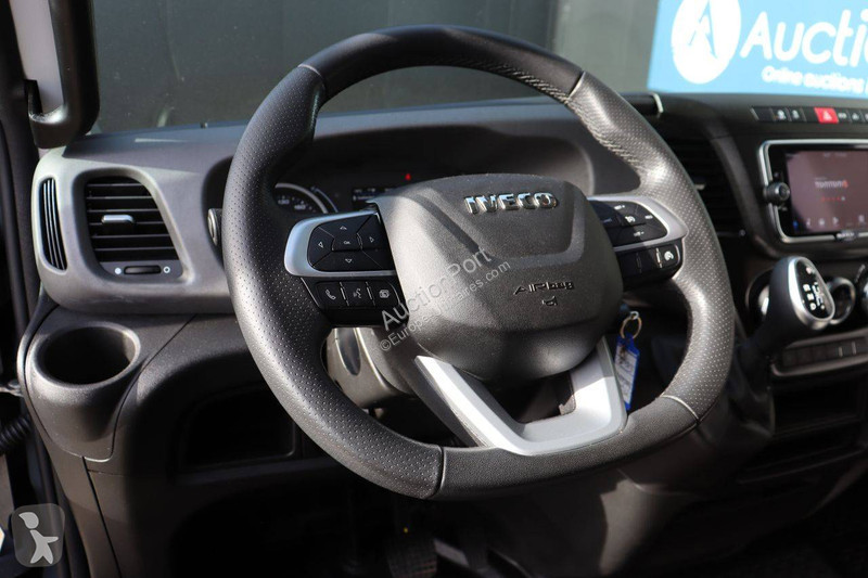Nyttofordon Iveco 35S18