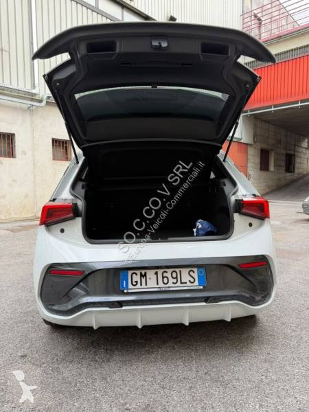Лекотоварен автомобил Cupra