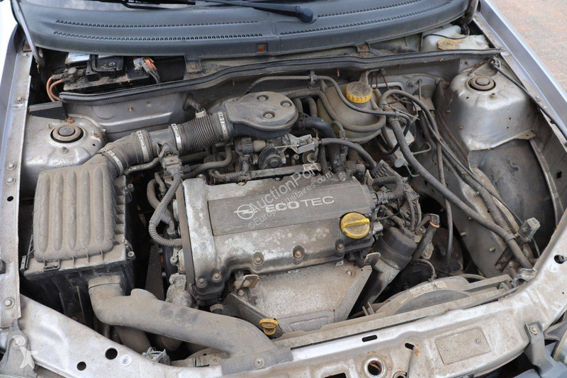 Véhicule utilitaire Opel
