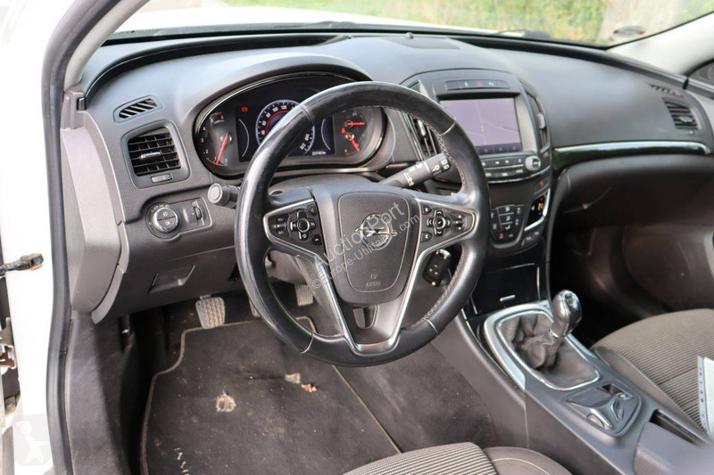 Véhicule utilitaire Opel Sports SW