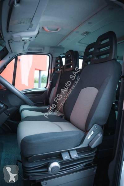 Véhicule utilitaire Iveco 70C17