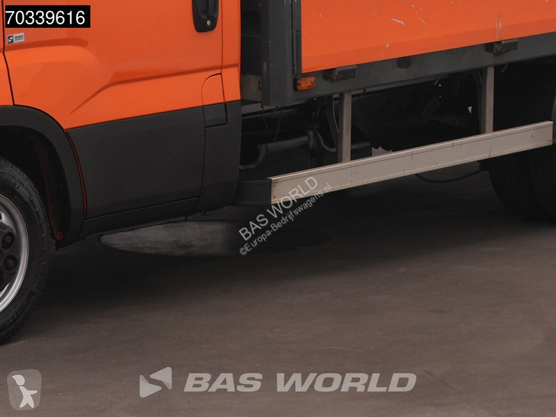 Véhicule utilitaire Iveco 35C14 Laadklep...