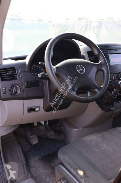 Véhicule utilitaire Mercedes