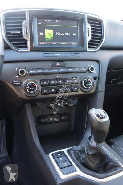 Véhicule utilitaire KIA