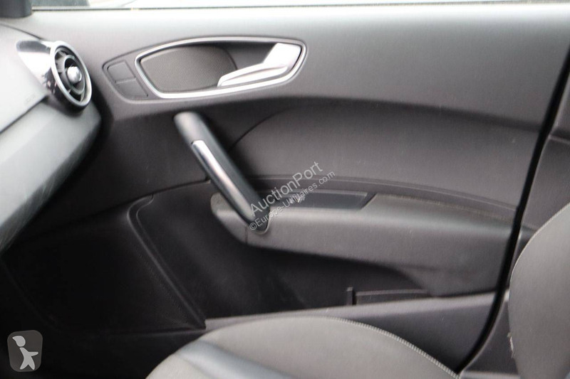 Véhicule utilitaire Audi