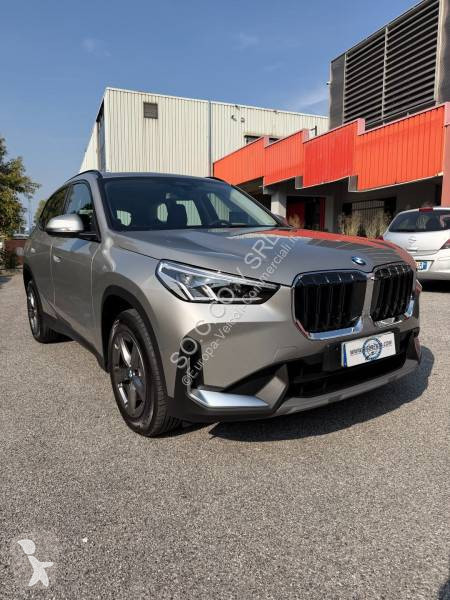 Véhicule utilitaire BMW