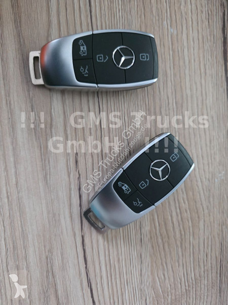 Užitkové vozidlo Mercedes V 300 / EXUSIVE / 4X4...