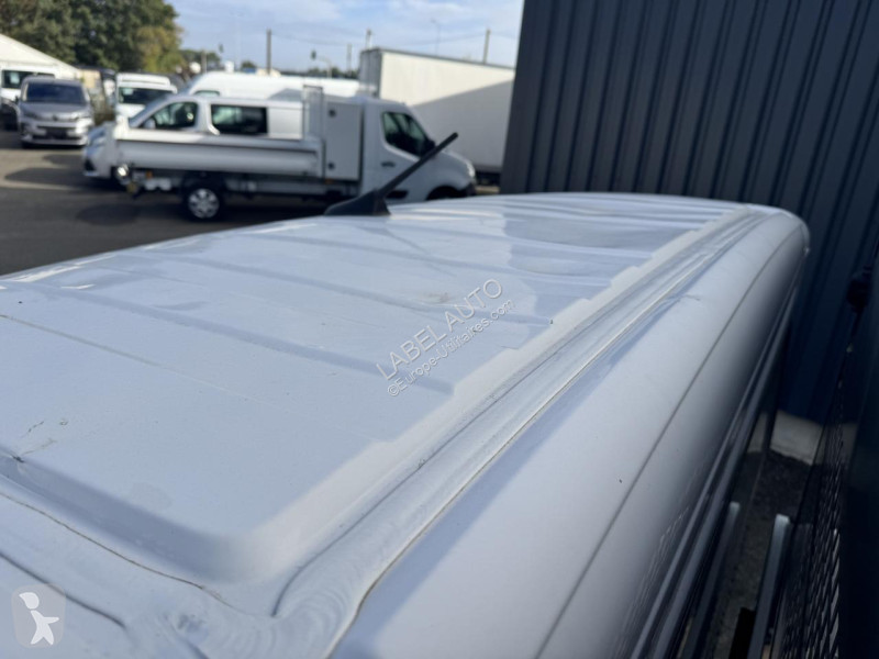 Citroën JUMPER 3T5 PLATEAU 4M20 2.2 HDI 140CH van