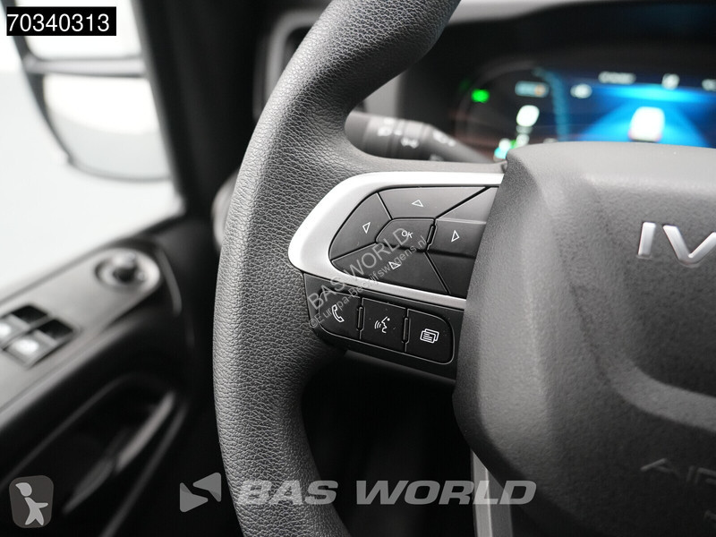 Iveco 35S16 A/C Towbar Cruise control van