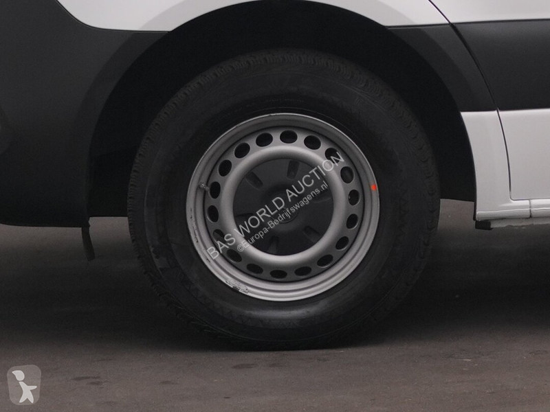 Mercedes 315 CDI van