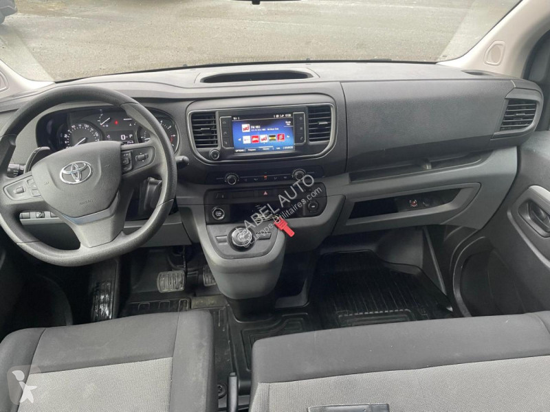 Furgoneta Toyota 2.0 180 D-4D BVA CABINE...