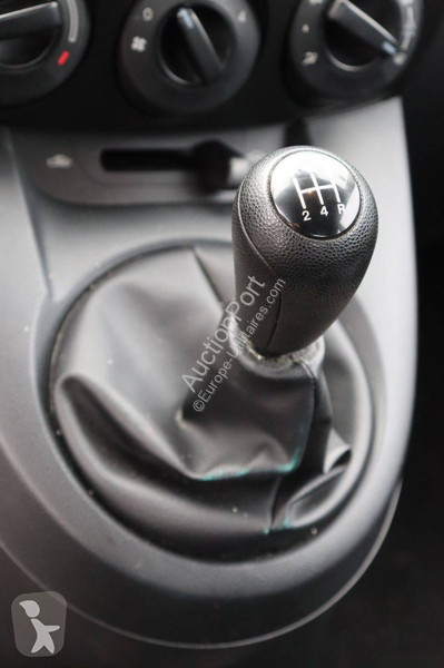 Furgoneta Mazda  2