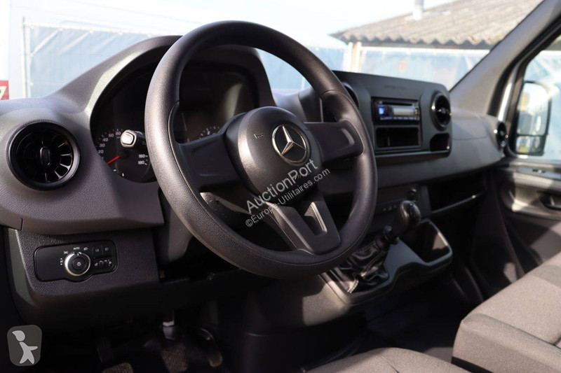 Véhicule utilitaire Mercedes