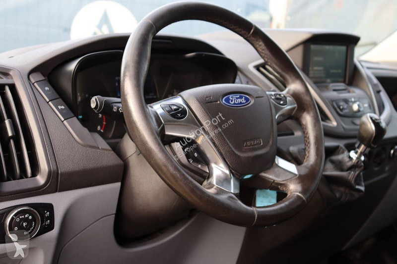 Furgoneta Ford