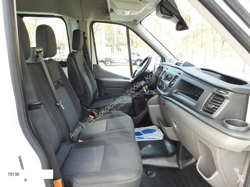 Véhicule utilitaire Ford TRANSIT FURGON...