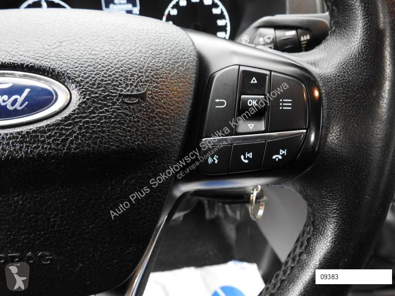 Véhicule utilitaire Ford TRANSIT FURGON...