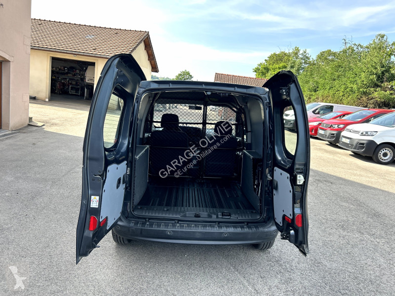 Véhicule utilitaire Mercedes Compact 109 1.5...